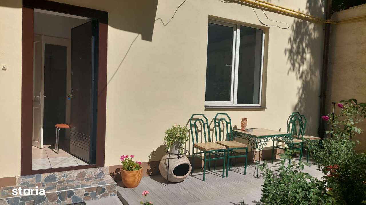 De vânzare 2 apartamente în zonă ultracentrală-0