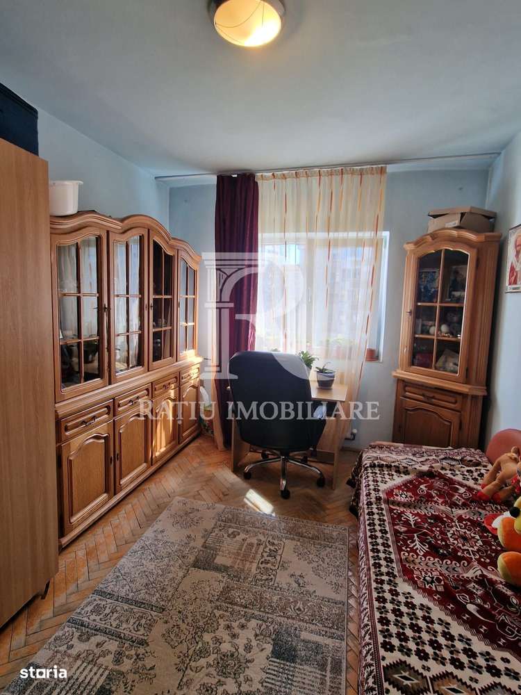 Apartament cu 3 camere | Xenopol | Oradea-6