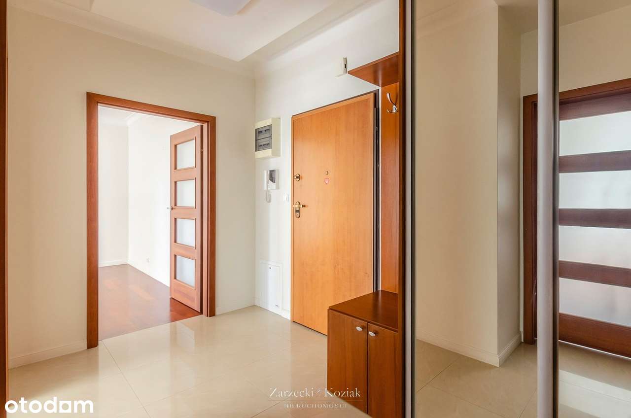 Komfort, przestrzeń i zachodnie słońce – gotowe do zamieszkania Sadyba-9