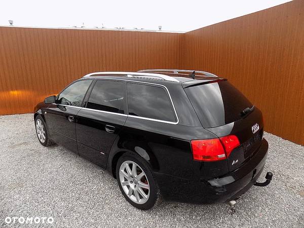 Audi A4 Avant 2.0 TDI - 4