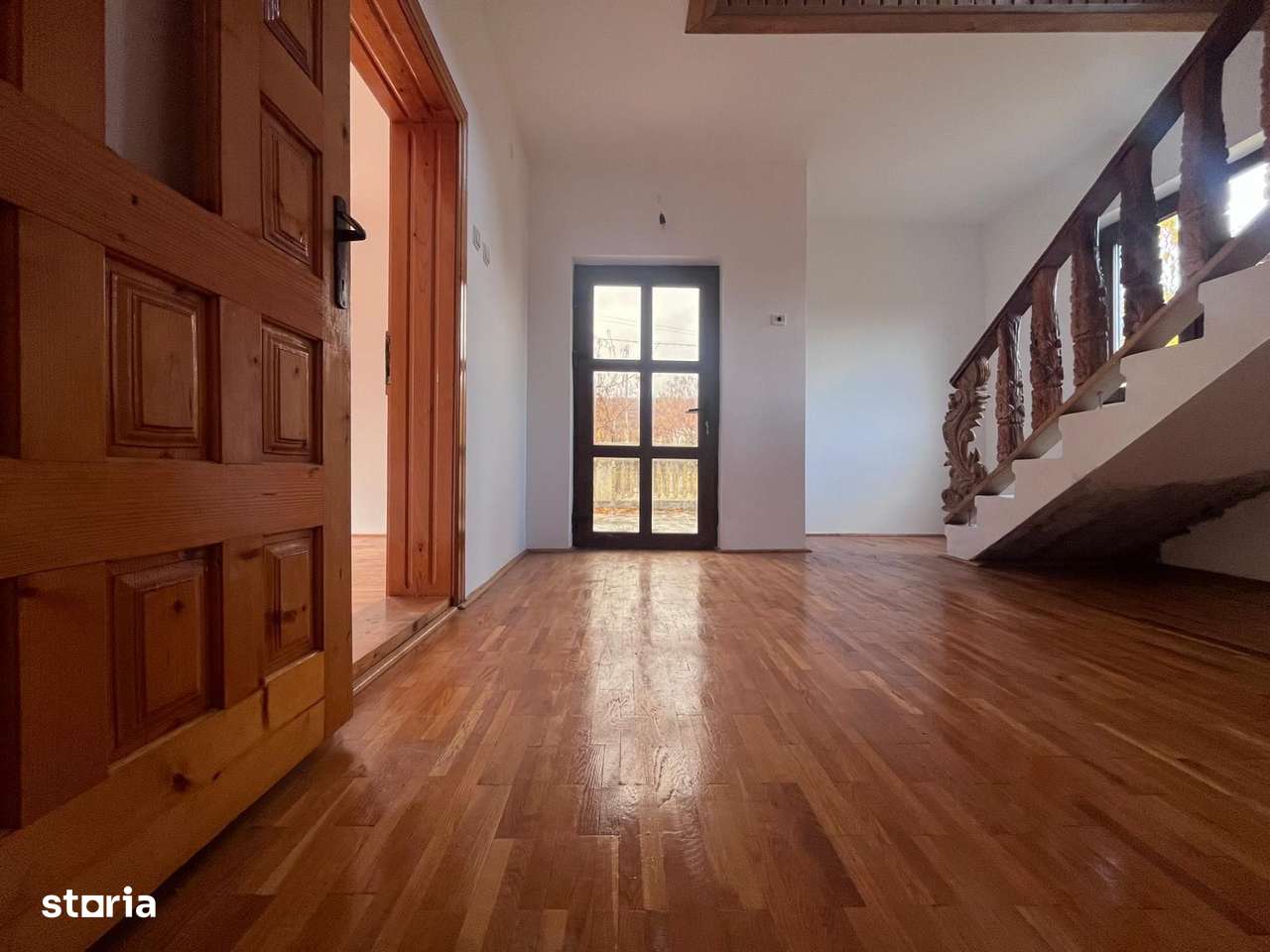 Vanzare casă spațioasă cu teren generos în Cândești Vale–jud Dambovita-10