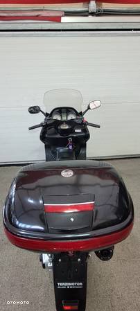 Yamaha Tmax - 20