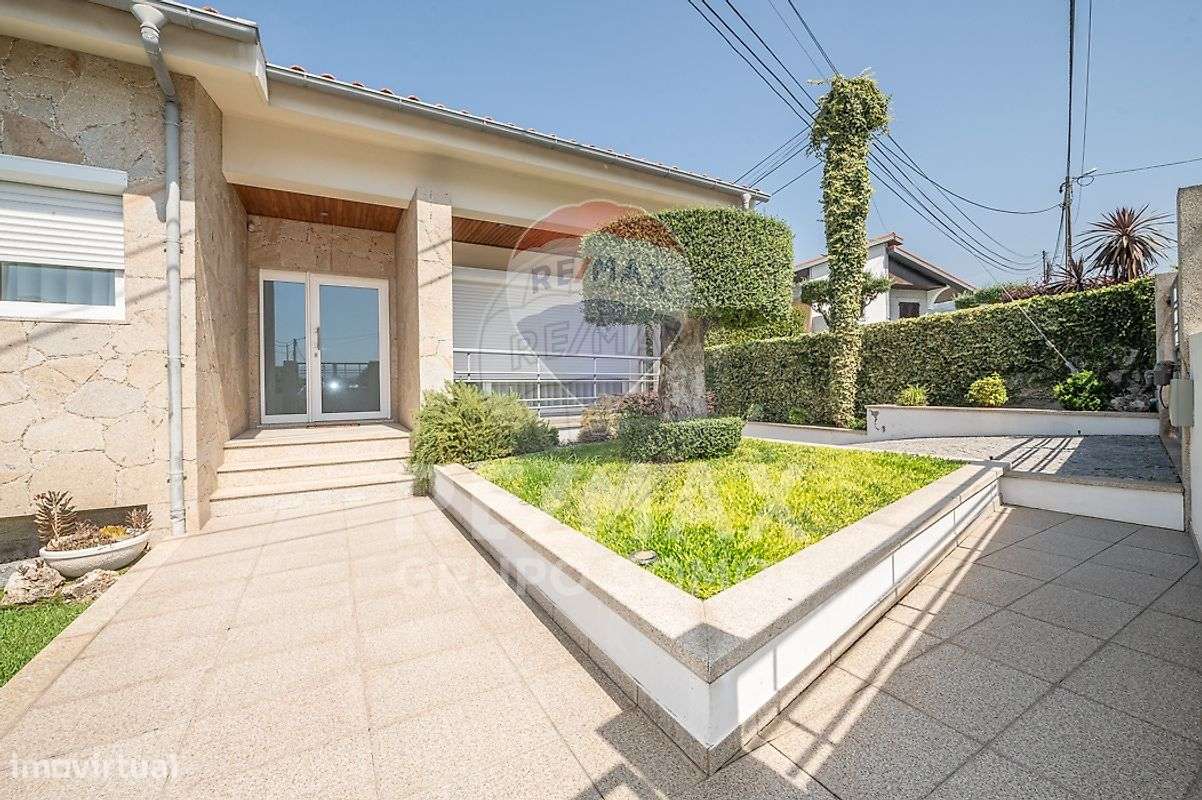 Moradia T4 para venda - Grande imagem: 2/39