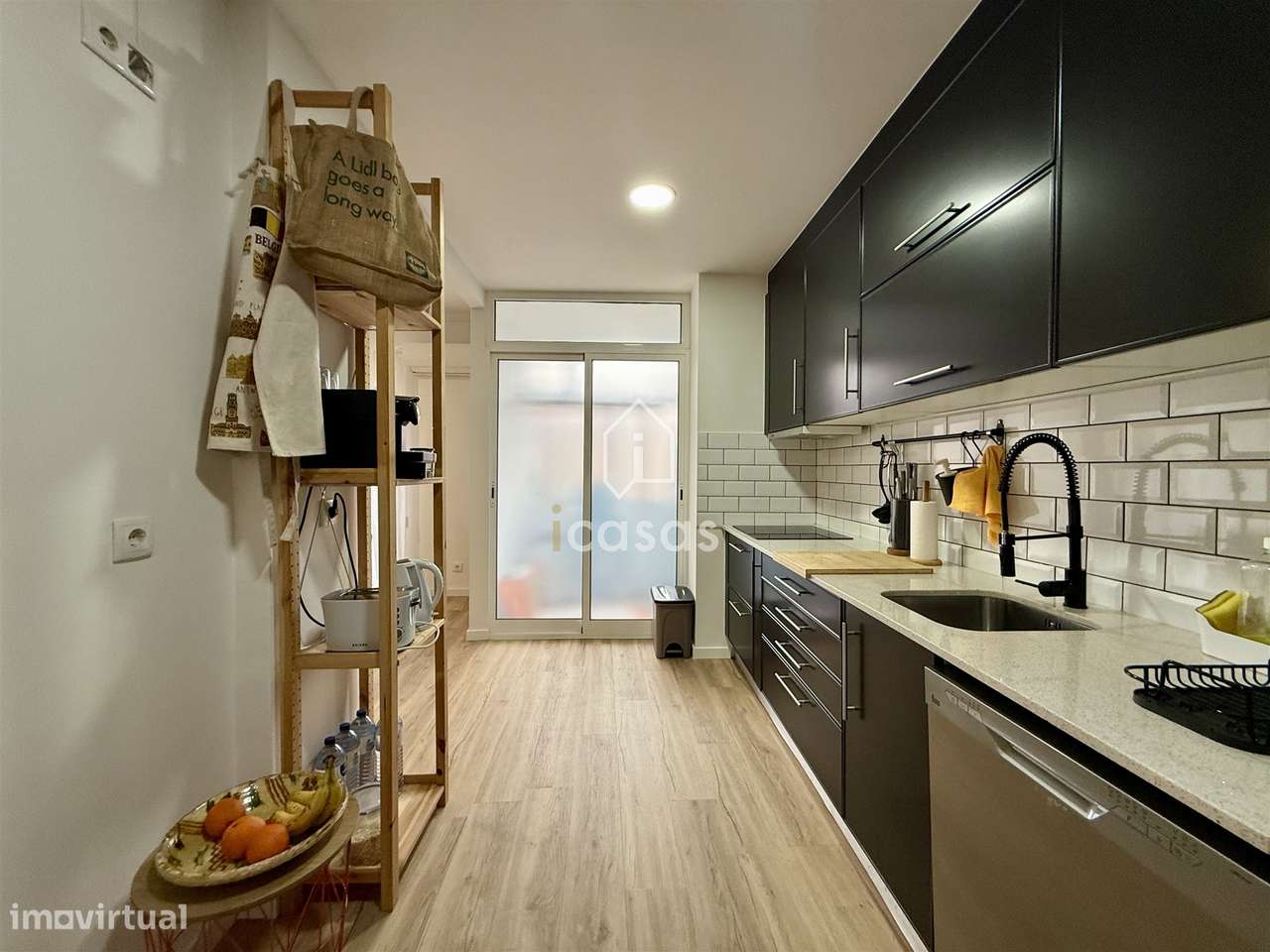 T3 Renovado com Varanda e Garagem Box | Forno – Rio Tinto (Próximo da - Grande imagem: 5/23