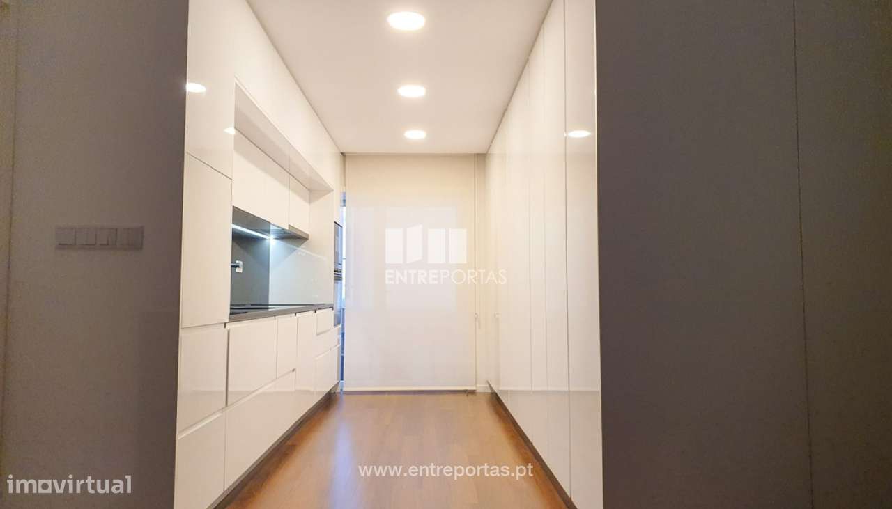 Venda de excelente Apartamento T2 com vistas mar, Esmoriz, Ovar - Grande imagem: 4/18