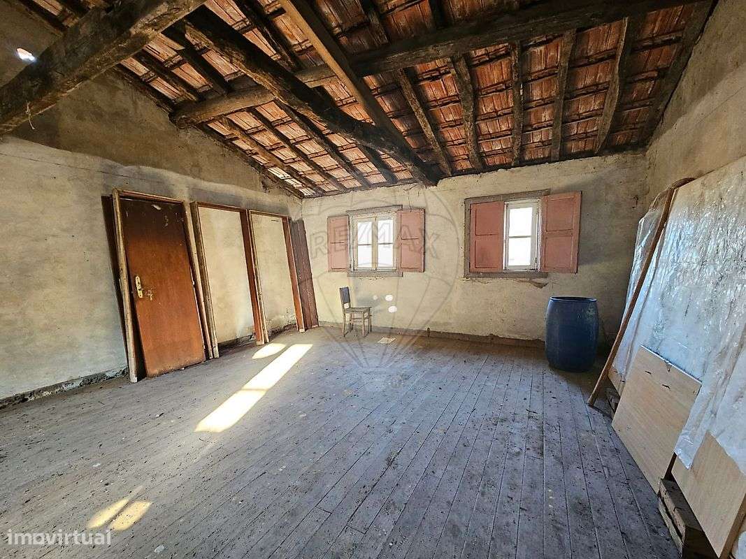 Moradia T1 para venda - Grande imagem: 5/10