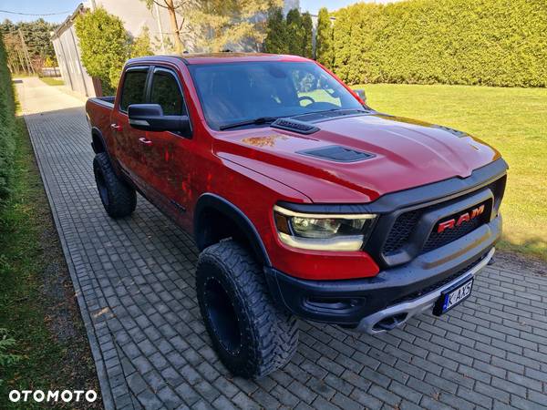 Dodge RAM 1500 5.7 4x4 - 5