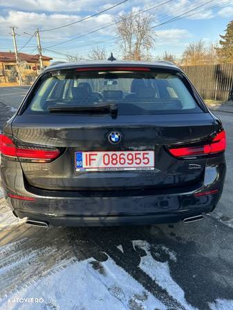 BMW Seria 5 518d AT - 3