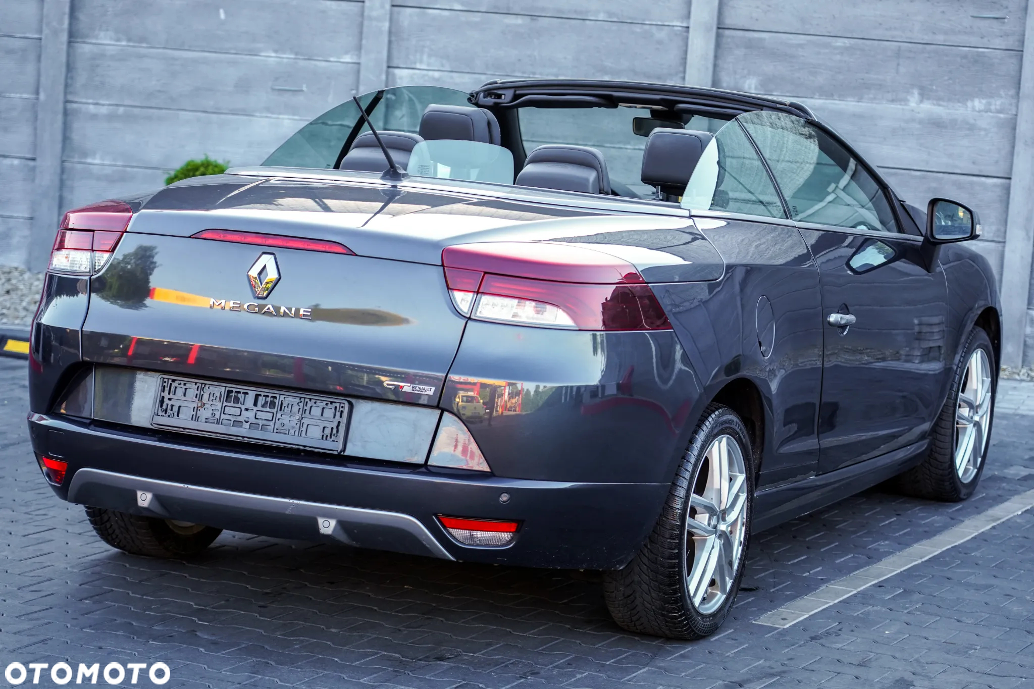 Renault Megane TCe 180 Coupe-Cabriolet GT - 19