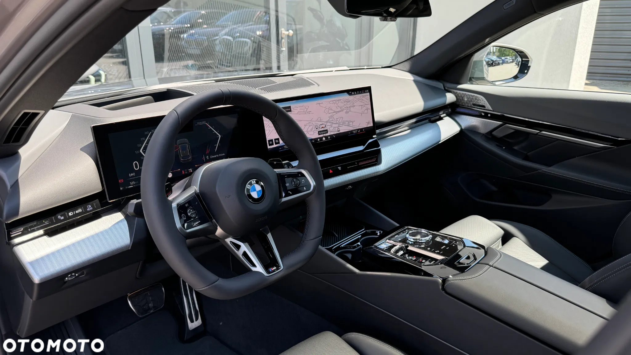 BMW Seria 5 520d xDrive mHEV M Sport - 18