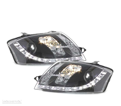 FARÓIS COM LUZ DIURNA LED PARA AUDI TT 98-05 PRETO CLARO - 2