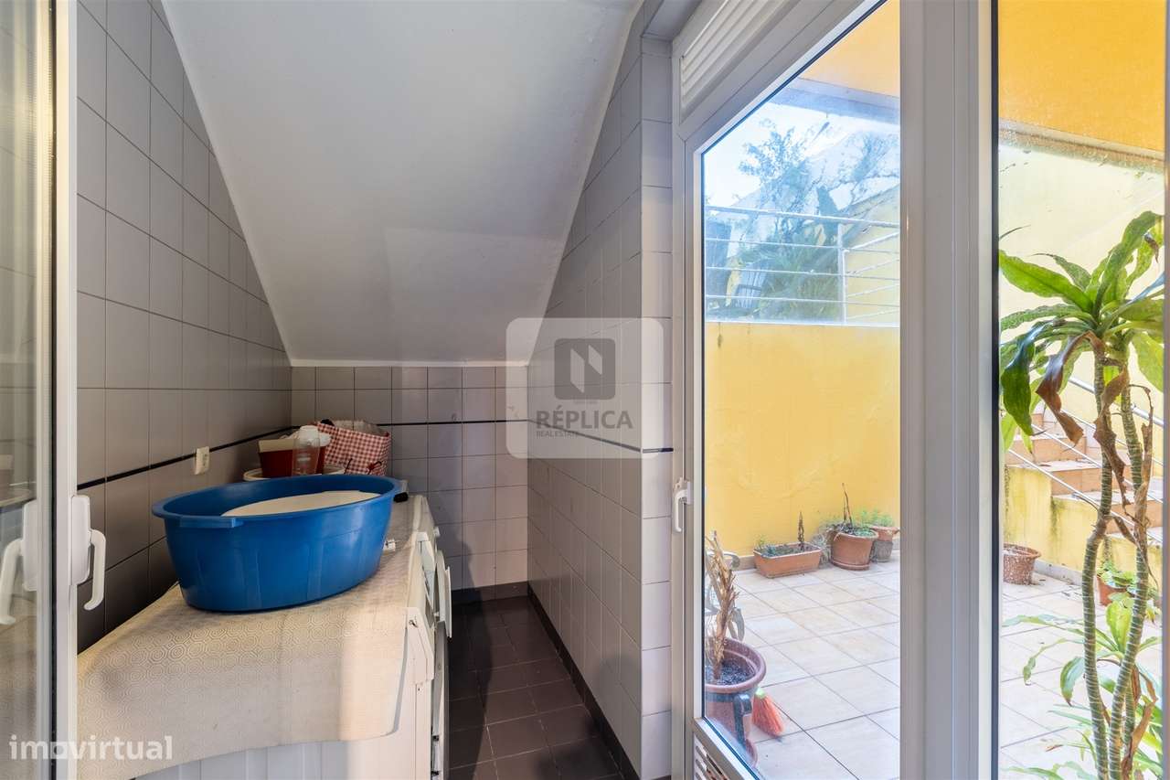 Moradia T5 com jardim e garagem | Senhora da Hora, Matosinhos-48