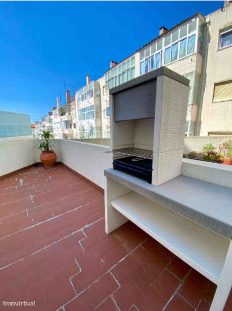 Apartamento com 1 quartos - localizado em Torres vedras - Grande imagem: 2/6