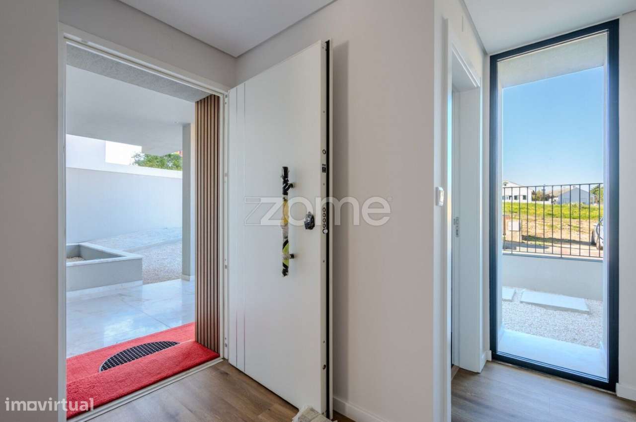 Moradia T3 c/garagem e piscina aquecida, a 15 mins de Lisboa / Cascais-7