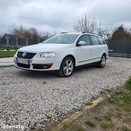 Volkswagen Passat - 10