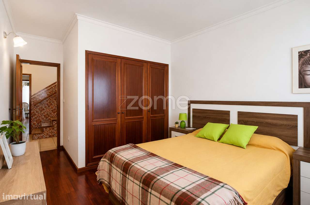 Moradia T4 na Praia da Barra| Jardim, Terraço e Potencial para pisc...-13