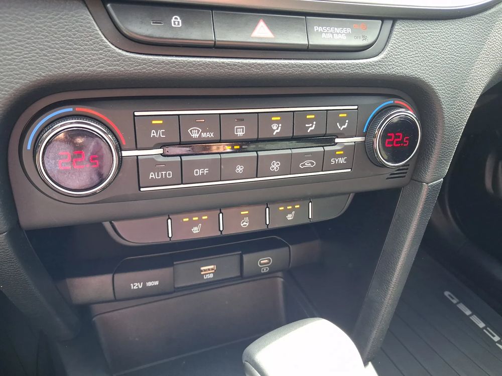 kia xceed