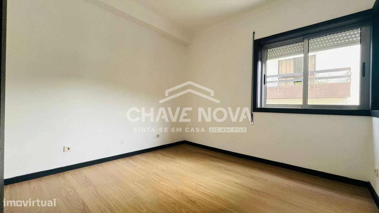 Apartamento T3 Totalmente Renovado – Excelente Localização - Grande imagem: 4/19