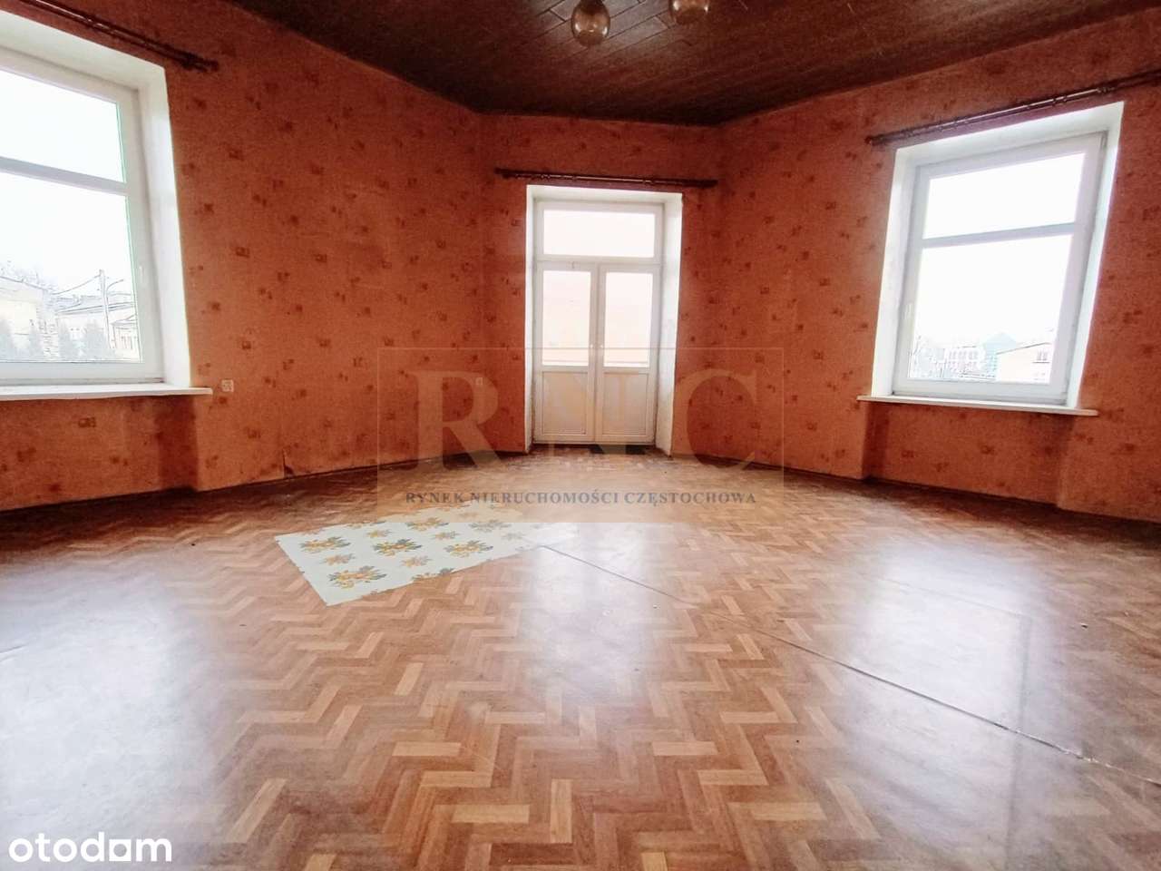 1. piętro | Mieszkanie w centrum do remontu | 65,93 m2