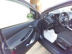 Ford Focus 1.6 Trend - 38