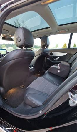 Mercedes-Benz Klasa C 220 d 4Matic T 9G-TRONIC Avantgarde - 12