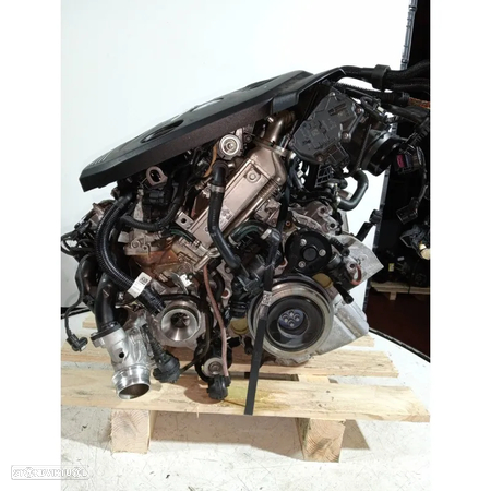 Motor BMW série 3 (G20)  320d de 2019 - Ref B47D20B - 3