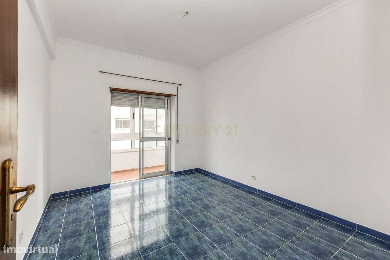 Apartamento T3 nas Paivas - Amora, junto ao Parque Urbano-14