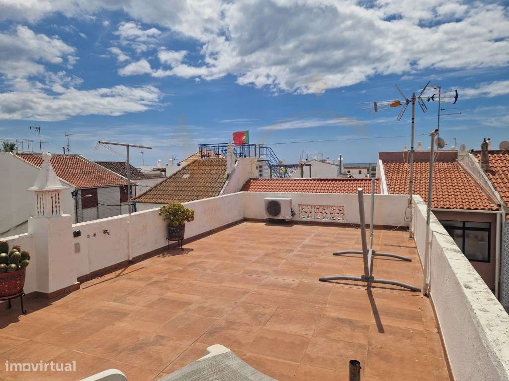 Moradia T2 em Cabanas de Tavira com grande terraço-0