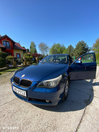 BMW Seria 5 525i - 5