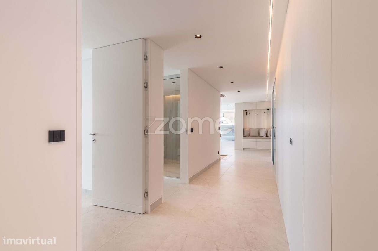 Moradia T4|Vista Baía|Funchal-24