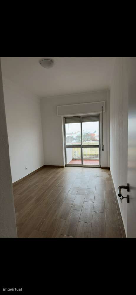 Apartamento T3 Centro de Santarém Vista Desafogada - Grande imagem: 4/25