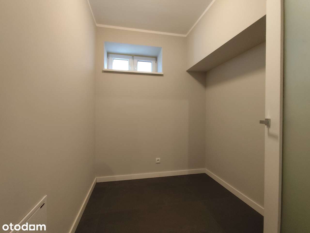 77 m2, 2 pokoje, ogrzewanie gazowe (podłogowe) - BYTOM Knajfeld-9