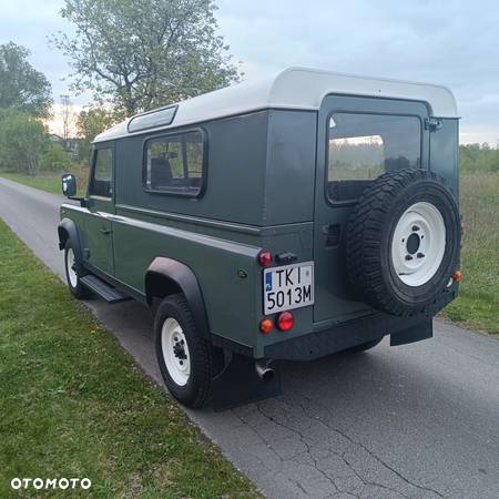 Land Rover Defender - 8