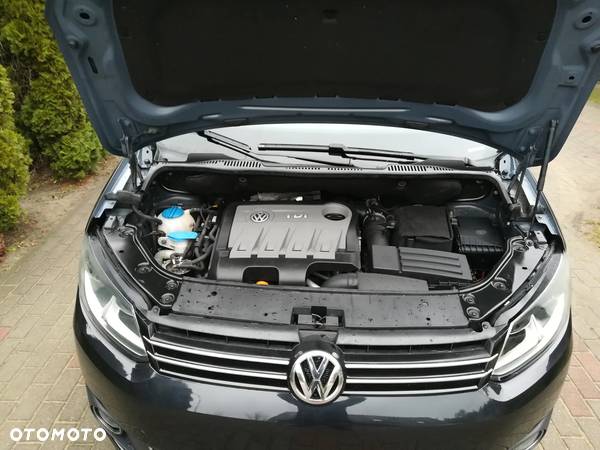 Volkswagen Touran 2.0 TDI DPF Comfortline - 17