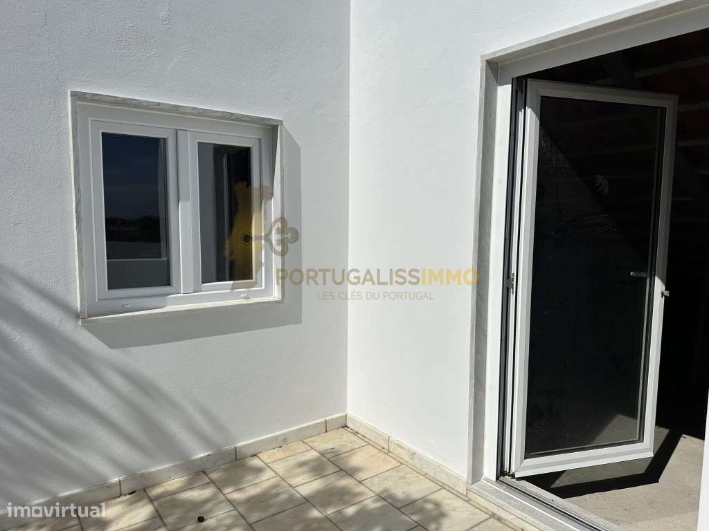 Vende-se: Moradia Familiar Espaçosa e Versátil na Madalena, Tomar.-31