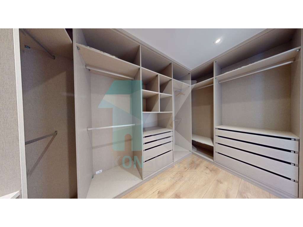 Moradia T6 elegante e sofisticada na Herdade da Aroeira-25