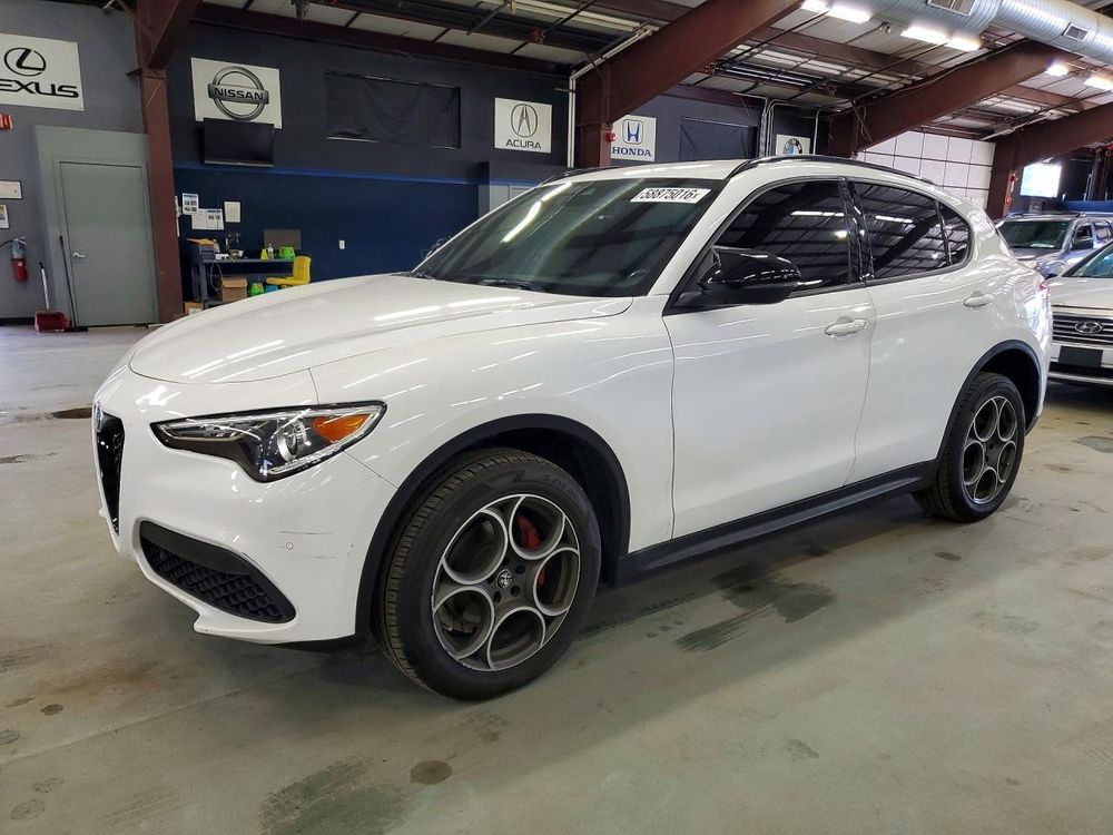 Alfa Romeo Stelvio 2.0 Turbo Q4 2022