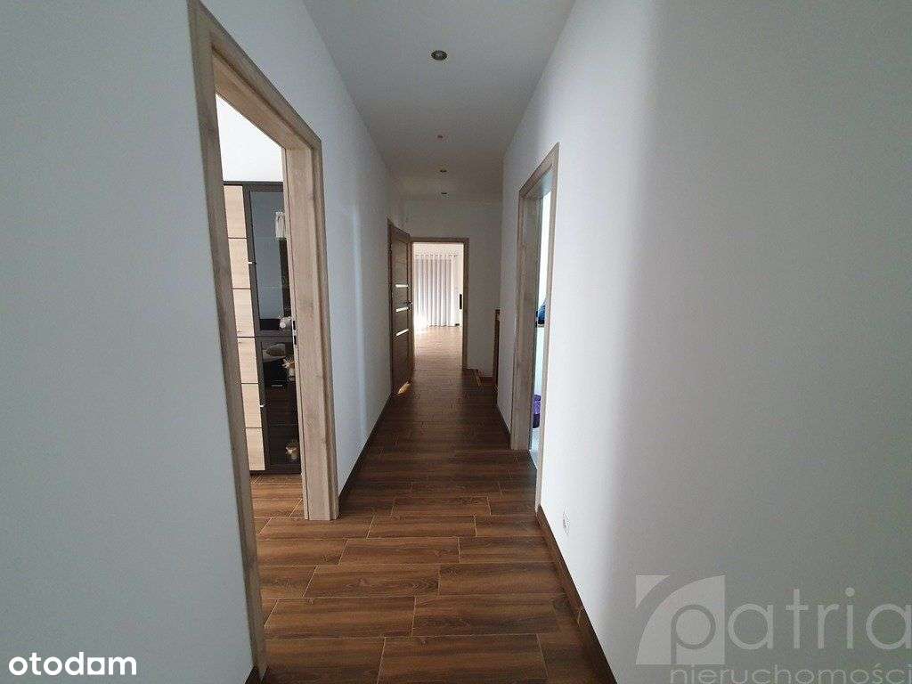 Wykończony dom wolnostojący w Dobrej-15