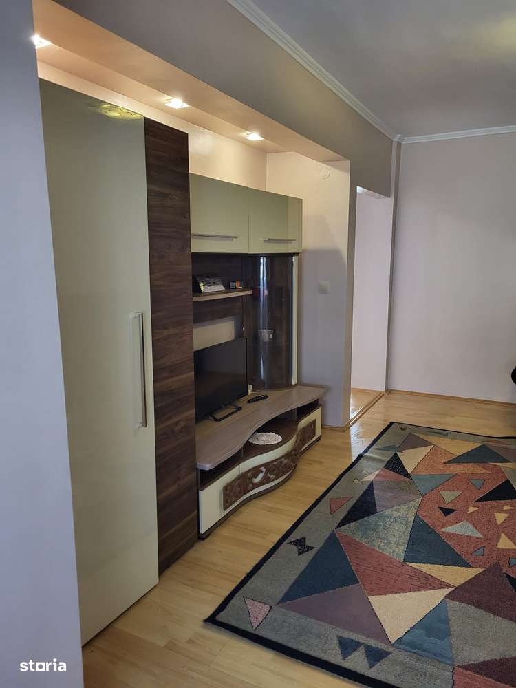 In Exculisvitate Apartament 3 camere , pret 83000euro neg-6