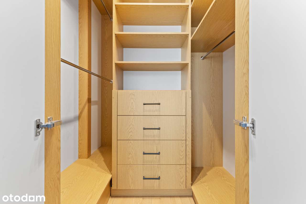 Słoneczne 3 pokojowe mieszkanie na Zawadach | Prywatny ogród-11