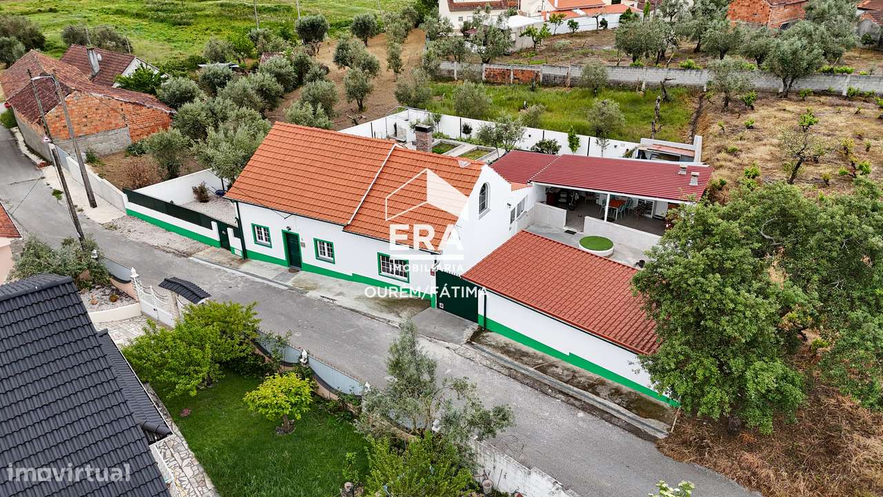 Moradia isolada T3+1-24