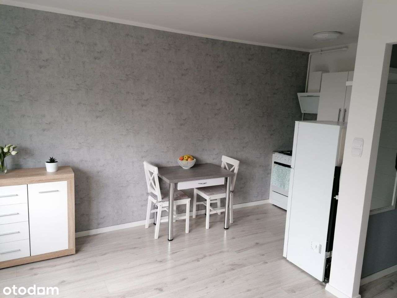 Atrakcyjna kawalerka w świetnym punkcie - Pełny obrazek: 2/6