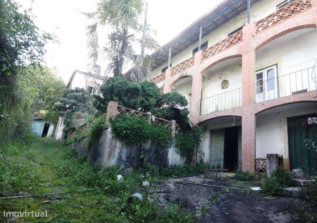 Prédio para reconstrução, Coimbra, Santa Clara junto ao Fórum - Grande imagem: 3/20