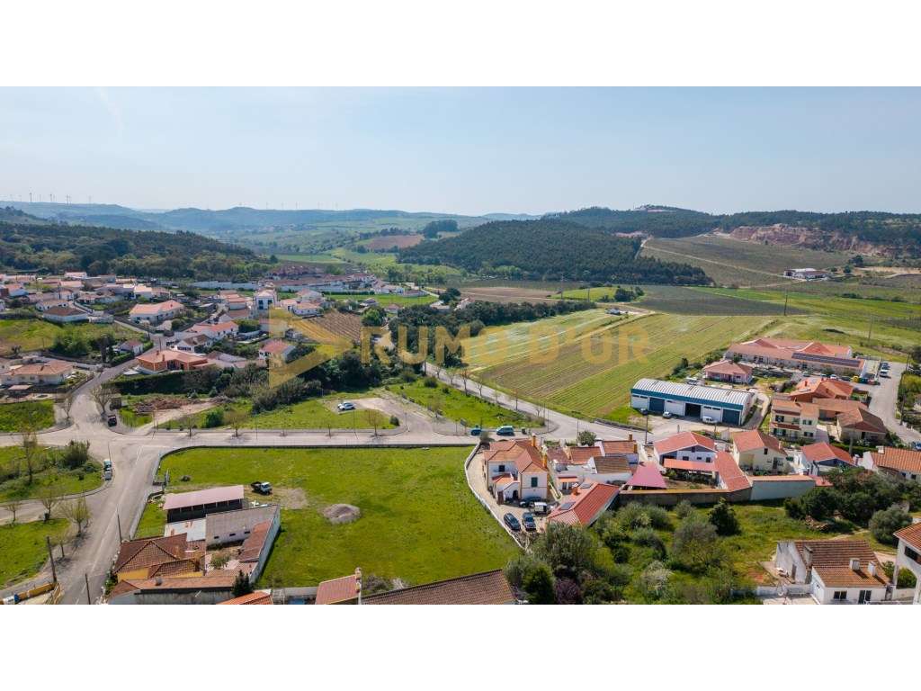 Moradia T4 Urbanização Quinta das Lapas | Monte Redondo, Torres Vedras-23