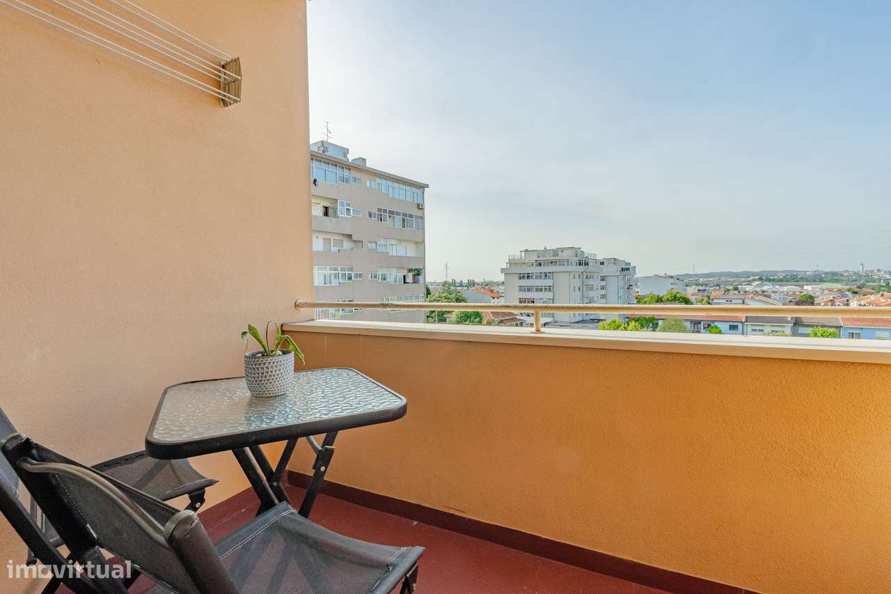 Apartamento T2 Padrão da Légua-35