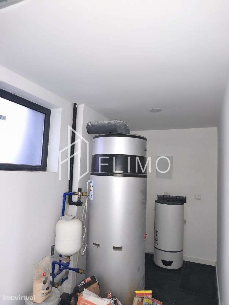 Moradia T3 geminada Nova-56