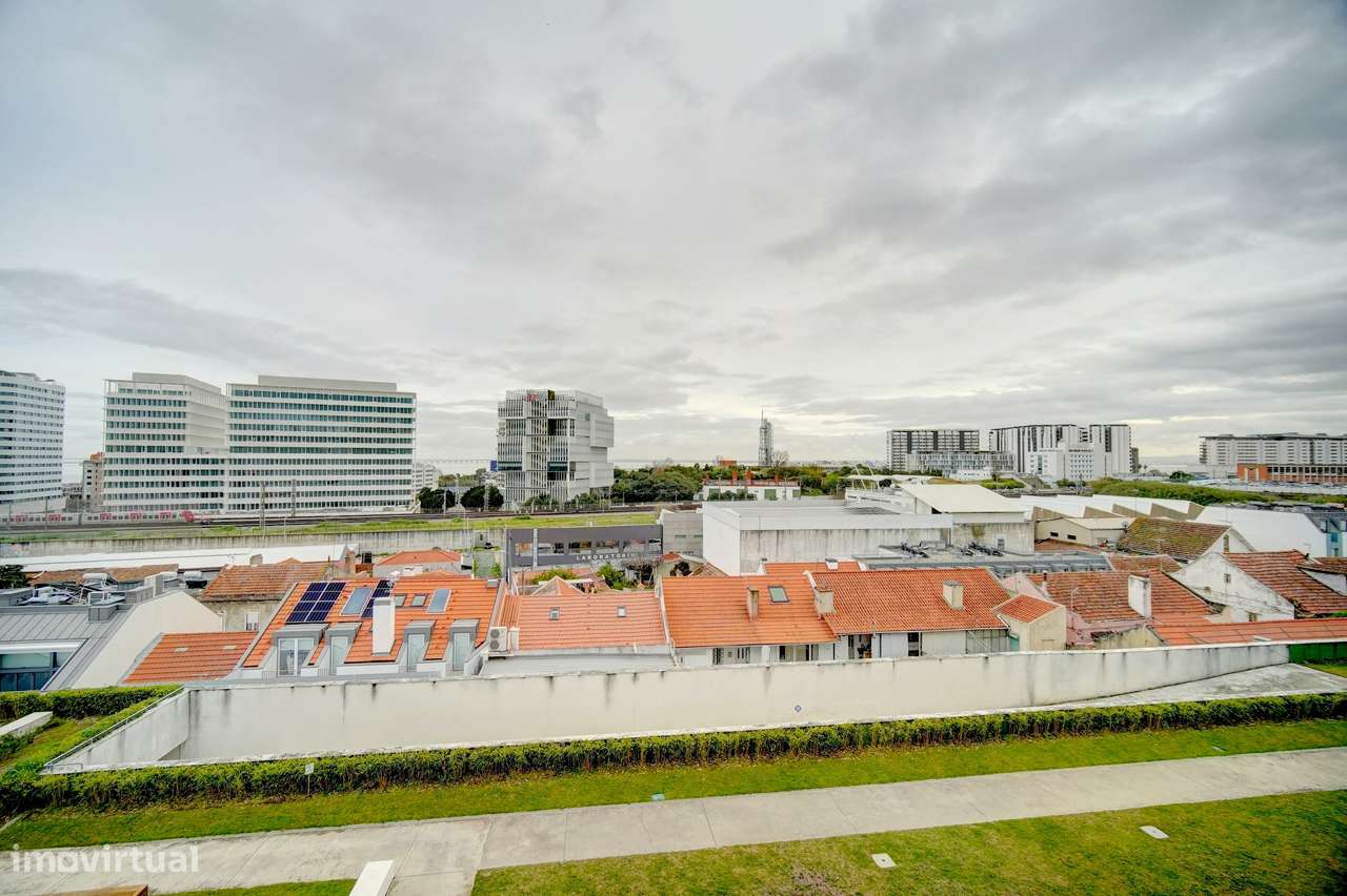 Apartamento em condomínio fechado com Vista Rio-18