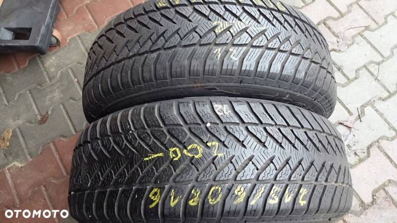 Opony zimowe 215/60R16 Goodyear Eagle Ultra Grip - 2