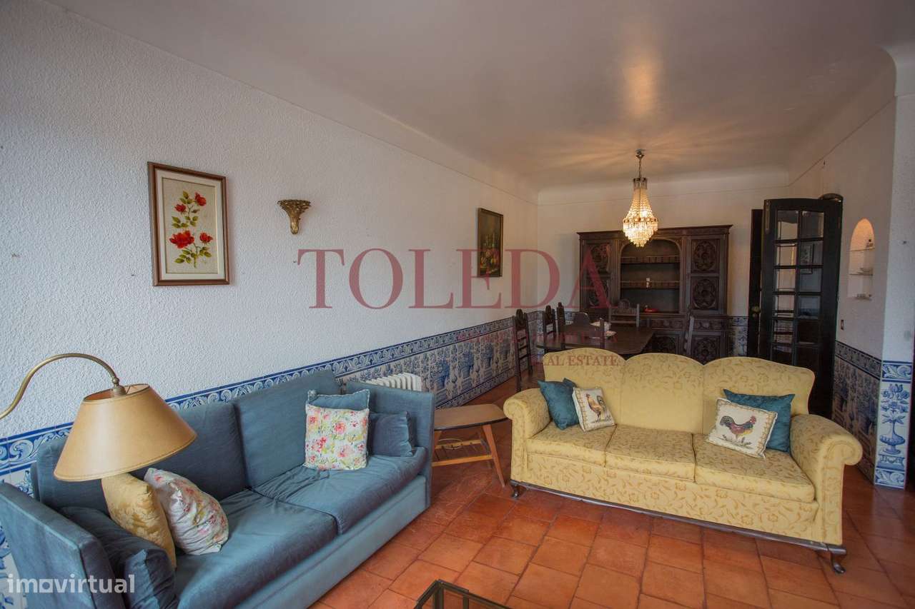 Moradia T7 em Almeirim-19