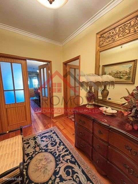 Apartamento T3 - Último Piso com Terraço no Centro Santo Tirso-4